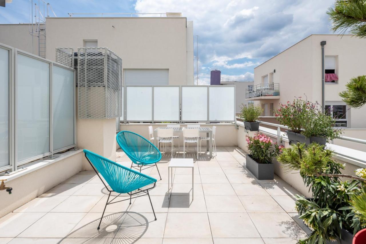 Appartement De Standing Avec Grande Terrasse Villeurbanne Exterior photo